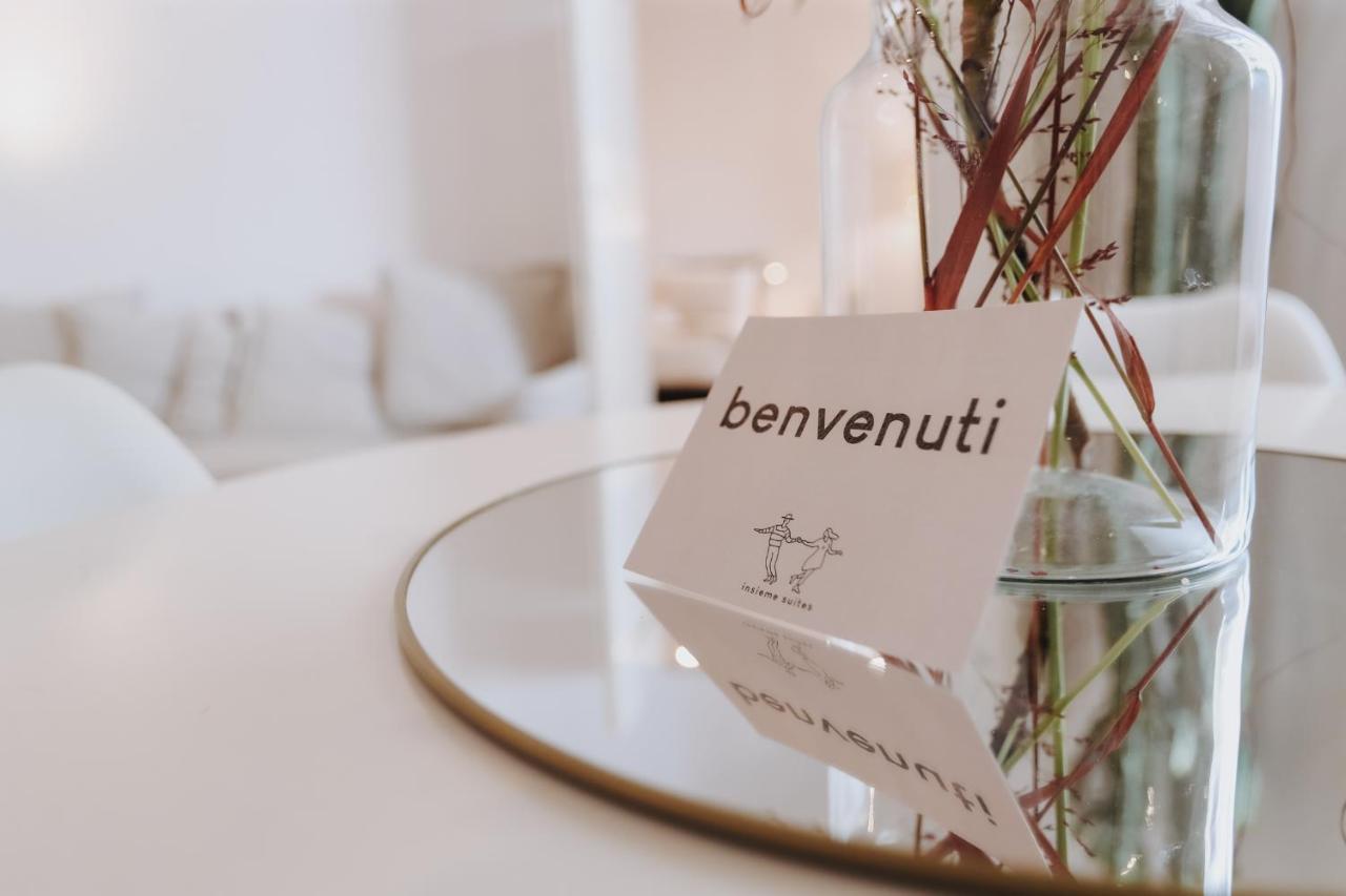 Insieme Suites Napoli Esterno foto