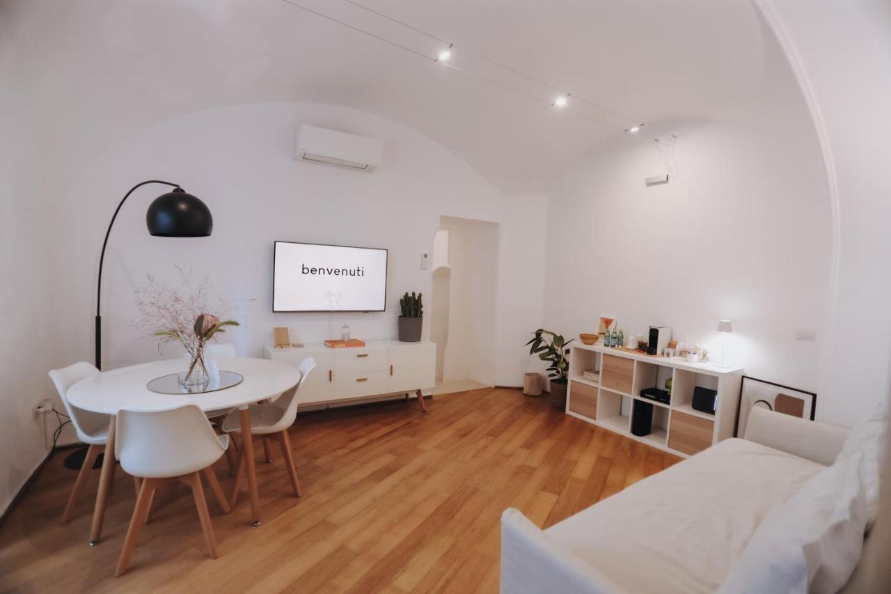 Insieme Suites Napoli Esterno foto